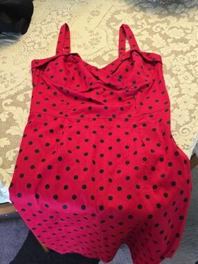 Deadly Dames Maneater Wiggle NWT 2X